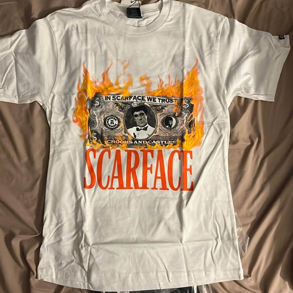 BNWT Crooks and castles colab with scarface we trust small t shirt.